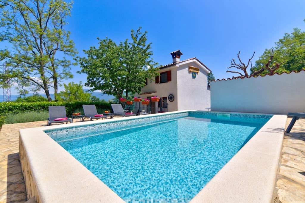 Piccola Casa - A Little Paradise Kršan Dış mekan fotoğraf