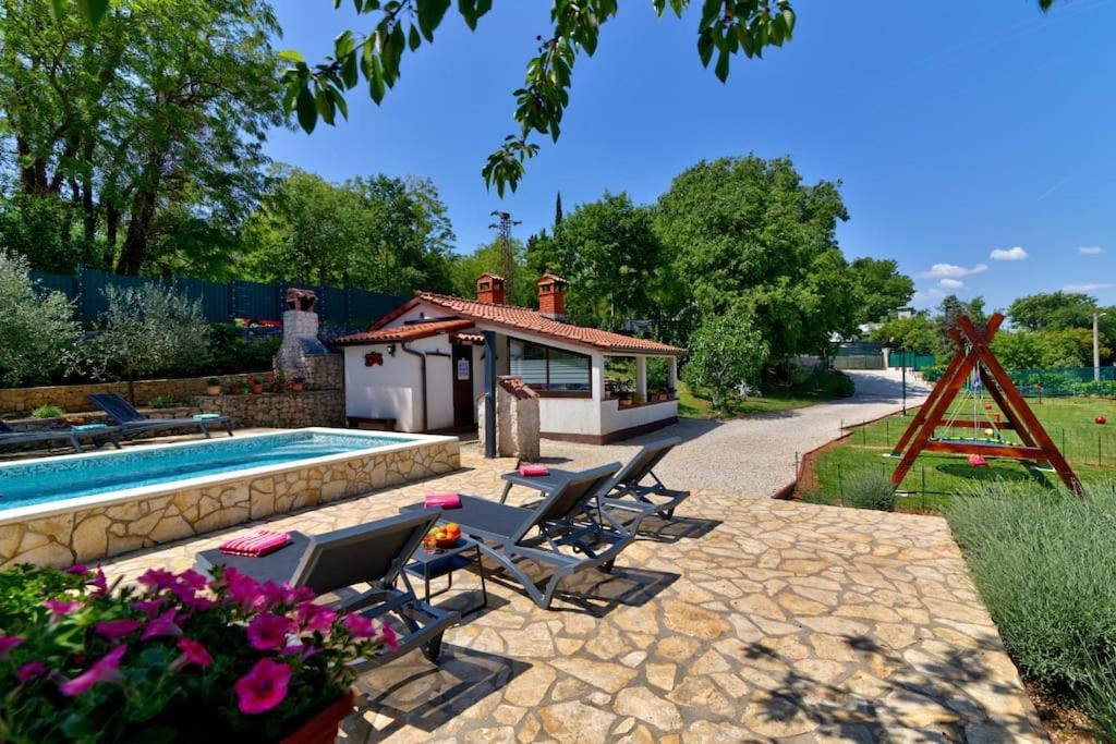 Piccola Casa - A Little Paradise Kršan Dış mekan fotoğraf